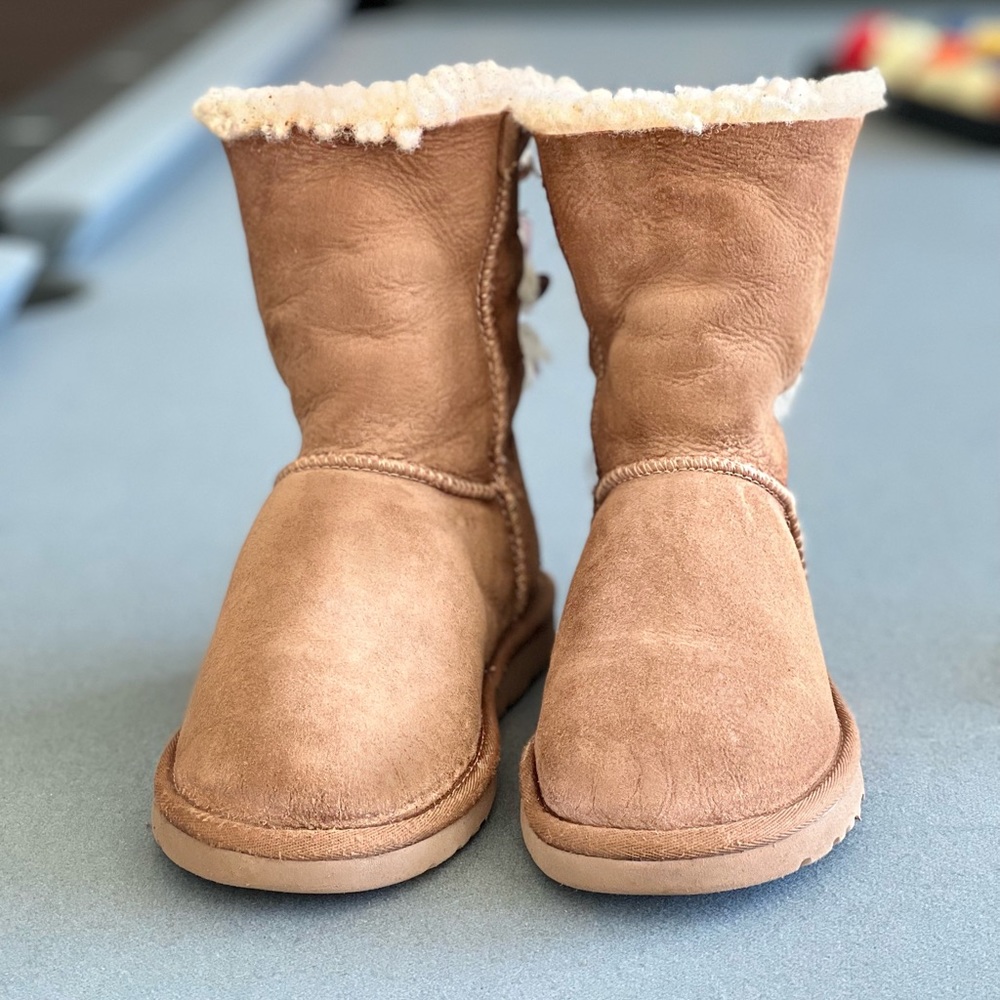 UGG Bailey Bow II